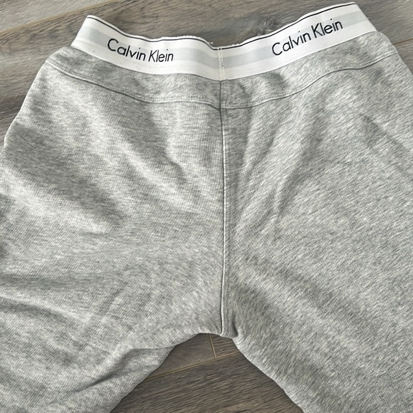 Calvin Klein Modern Cotton Lounge Joggers - Picture 2 of 4